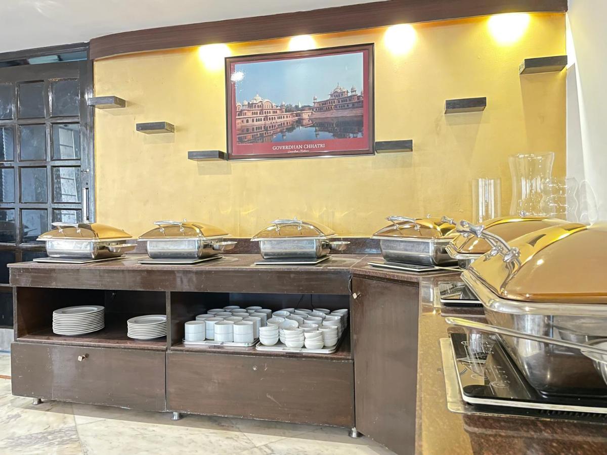 Hotel Surasena Regal Vista Agra
