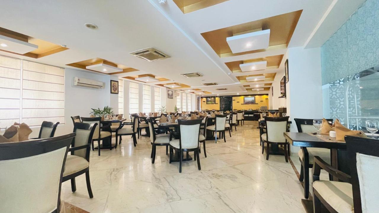 Surasena Regal Vista Agra 4*