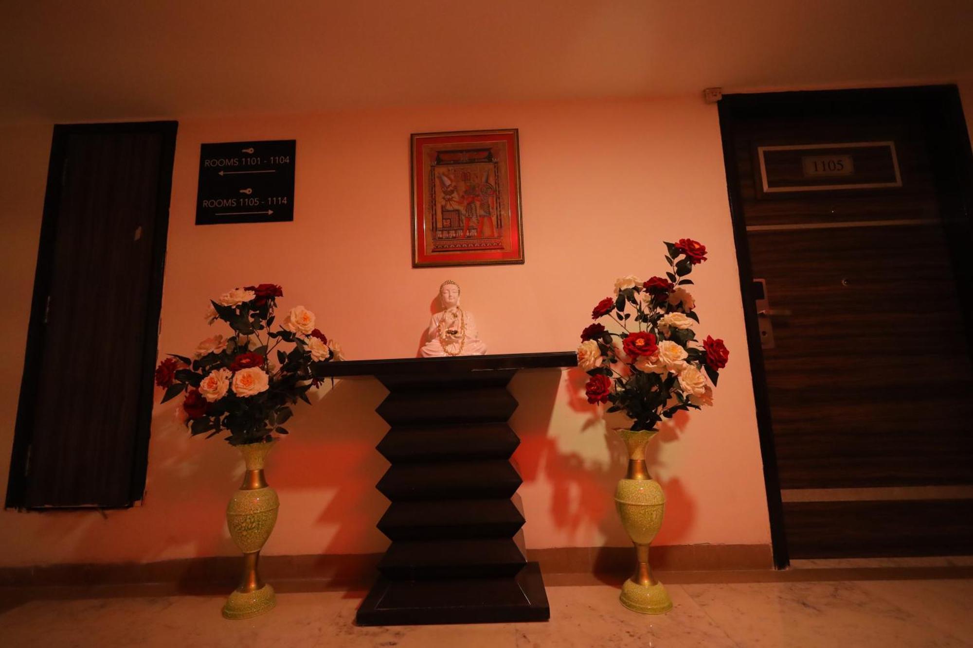 Hotel Surasena Regal Vista Agra 4*