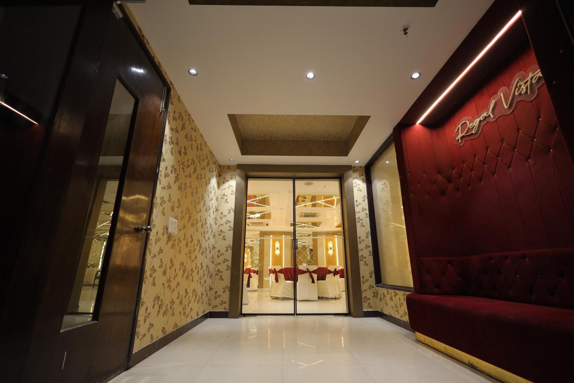 Hotel Surasena Regal Vista Agra